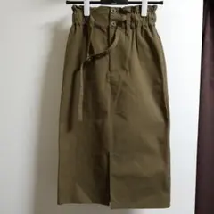 ティティベイト　フロントスリット　タイトスカートのサムネイル