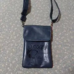 ☆美品 SNOOPY スマホバッグ ショルダーバッグ グリーン☆