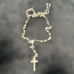 HARE ロザリオネックレス 十字架付き ホワイト
