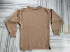 Guernsey Woollens ベージュ クルーネックセーター　36のサムネイル