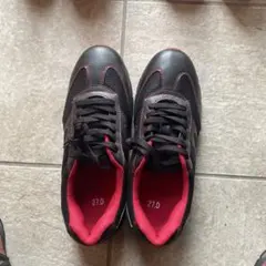 ブラック/レッド スニーカー 27.0cm
