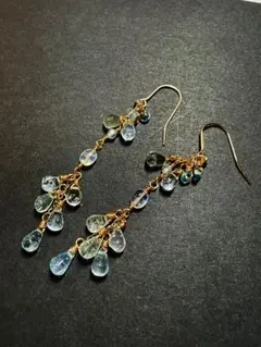 【天然石】アクアマリンのロング＊ピアスNo.305