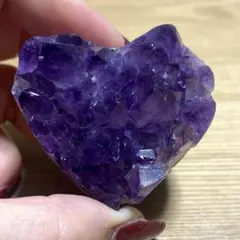高品質　ザクザク　 アメジスト　ハート♡ 虹あり　オールカット