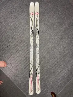 ID one スキー板172cm （Tyrolia peak 18ビンディング） ID one スキー板172cm （Tyrolia peak 18ビンディング）