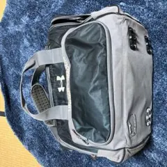アンダーアーマー、バック