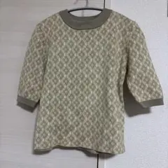 幾何学模様 ベージュ系 半袖ニット Fサイズ