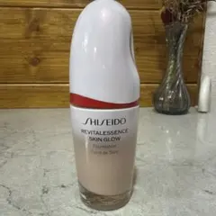 SHISEIDO REVITAL ESSENCE SKIN GLOW 220のサムネイル