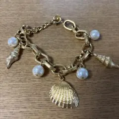 み*る様 Miu Miu チェーンブレスレット - メルカリ