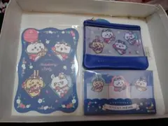 ♦ちいかわ　　いちごケープセット