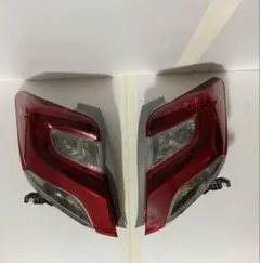 Item thumbnail for item 7e119a32-2178-423e-85a9-550f8035103e