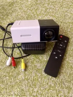 LED Projector 本体のサムネイル