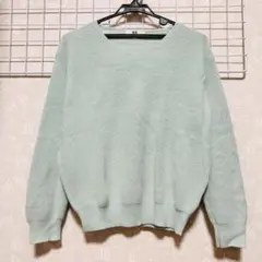 【美品】UNIQLO　ユニクロ　ミントグリーン　Vネック　セーター　長袖