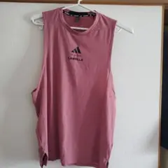 LES MILLS グラフィックタンクトップ