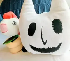 レトロ 吉徳 YOSHITOKU 白猫 ぬいぐるみ お座りポーズ 中古品 - メルカリ