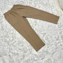 新品✨PORTE ベージュ スラックス Fサイズ