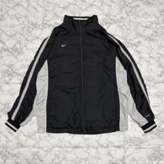 Mサイズ　00s NIKE ナイロンジャケット　archive swagのサムネイル