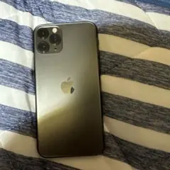Apple iPhone 11 Pro 本体のサムネイル