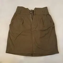 【レディース】INGNIの膝上丈タイトスカート(Mサイズ) カーキ