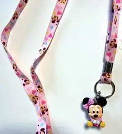携帯ストラップ　ネックストラップ新品　ミニーちゃんストラップ　処分品　ストラップ
