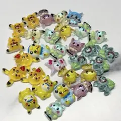 198.ネイルパーツ　ポケモン　30個のサムネイル