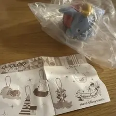 ディズニーランド カプセルトイ ダンボ ディズニーリゾート