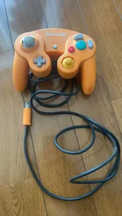 Nintendo GameCube コントローラー オレンジ　動作未確認