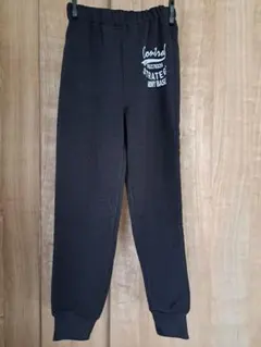 未使用　裏起毛　黒　パンツ　140サイズ