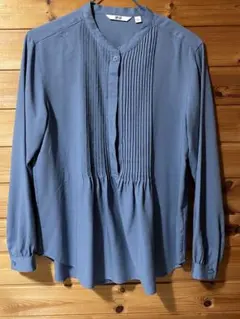 ユニクロ レーヨンピンタックプルオーバーブラウス　長袖Sサイズ ブルー