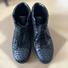 GUCCI スタッズ ハイカットスニーカー ブラック