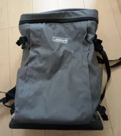 Coleman バックバック　大容量リュック グレー