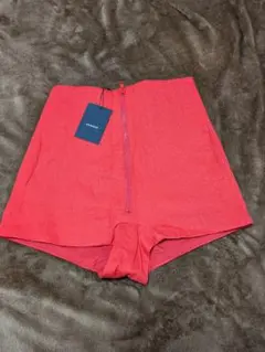 【新品タグ付き】EMODA レッドショートパンツ(M)