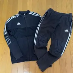 adidas ジャージセット　上XLサイズ　下Lサイズ