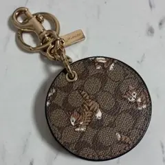 COACH キーホルダー ミラー付き 猫柄