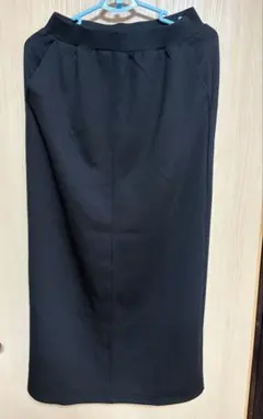 値下げ中！rerereさん新品タグ付きダンボールニットナロースカート 黒
