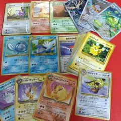 pokemon cards 100枚 まとめ売り 旧裏 ギャラドス　コダック pokemon cards 100枚 まとめ売り 旧裏 ギャラドス コダック - メルカリ