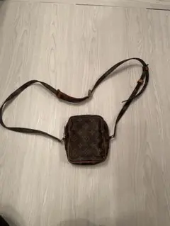 モノグラム ショルダーバッグ