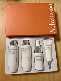Sulwhasoo ソルファス 雪花秀 滋晶 ブライトニングキット(4点)のサムネイル