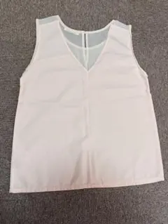 Liliidia 薄いピンク ノースリーブ トップス 春夏コーデ