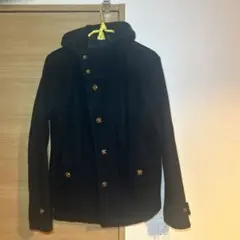黒いダッフルコート フード付き
