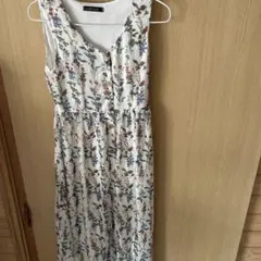 花柄ロングワンピース