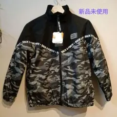 男児　 迷彩柄ウインドブレイカー　140