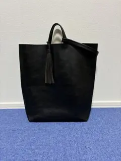 Item thumbnail for item e1f1133f-f96c-46a7-aac1-97dac792e85d