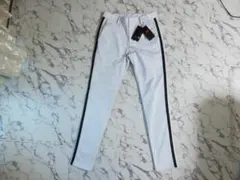 Item thumbnail for item 8e85cf5b-603a-4a50-a483-c4f3ea007cf7