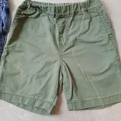 ユニクロ ハーフパンツ　カーキ　110センチ