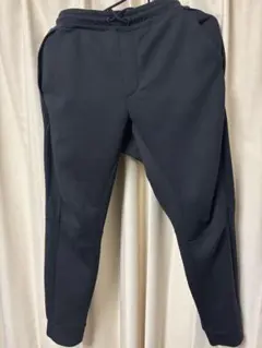 グローバルワーク　黒　パンツ