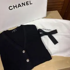 【新品未使用】CHANEL カーディガン ブラック 黒 ココボタンのサムネイル