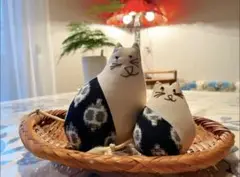 ハンドメイド 猫の置物 D