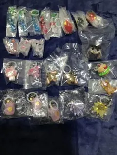 キャラクターめじるしアクセサリーまとめ売り