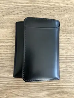 黒いレザーコインケース