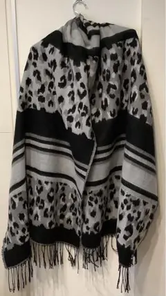 【H&M】DIVIDED 大判ストール　レオパード柄